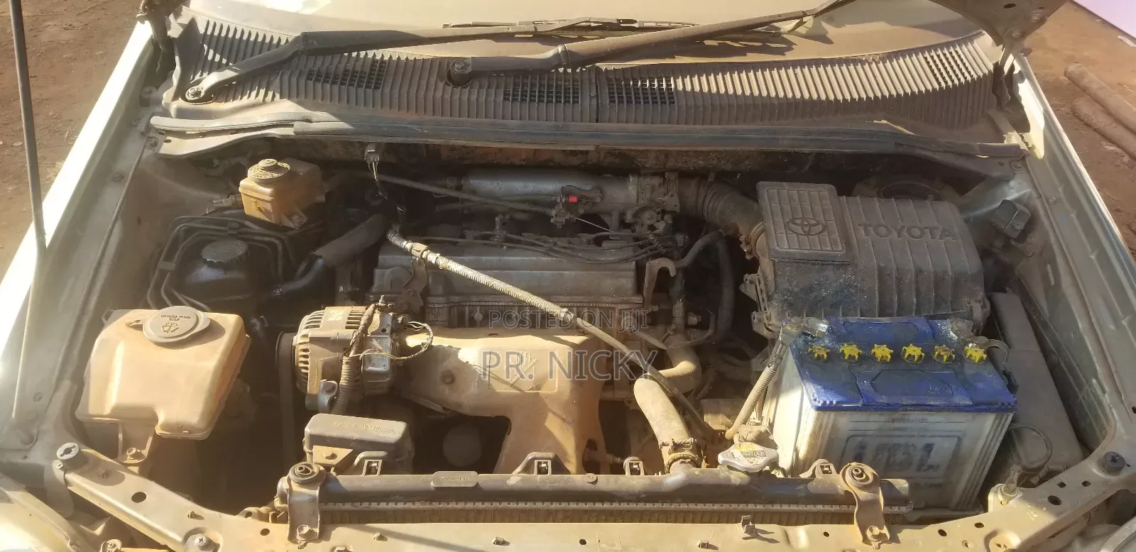 Toyota Gaia 2005 Gray