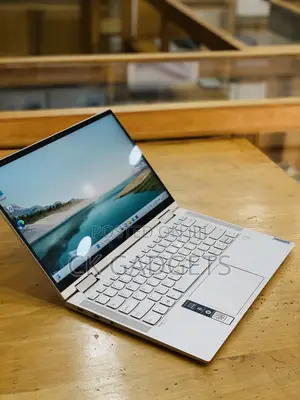 New Laptop Lenovo Yoga C930 8GB Intel Core I5 SSD 256GB