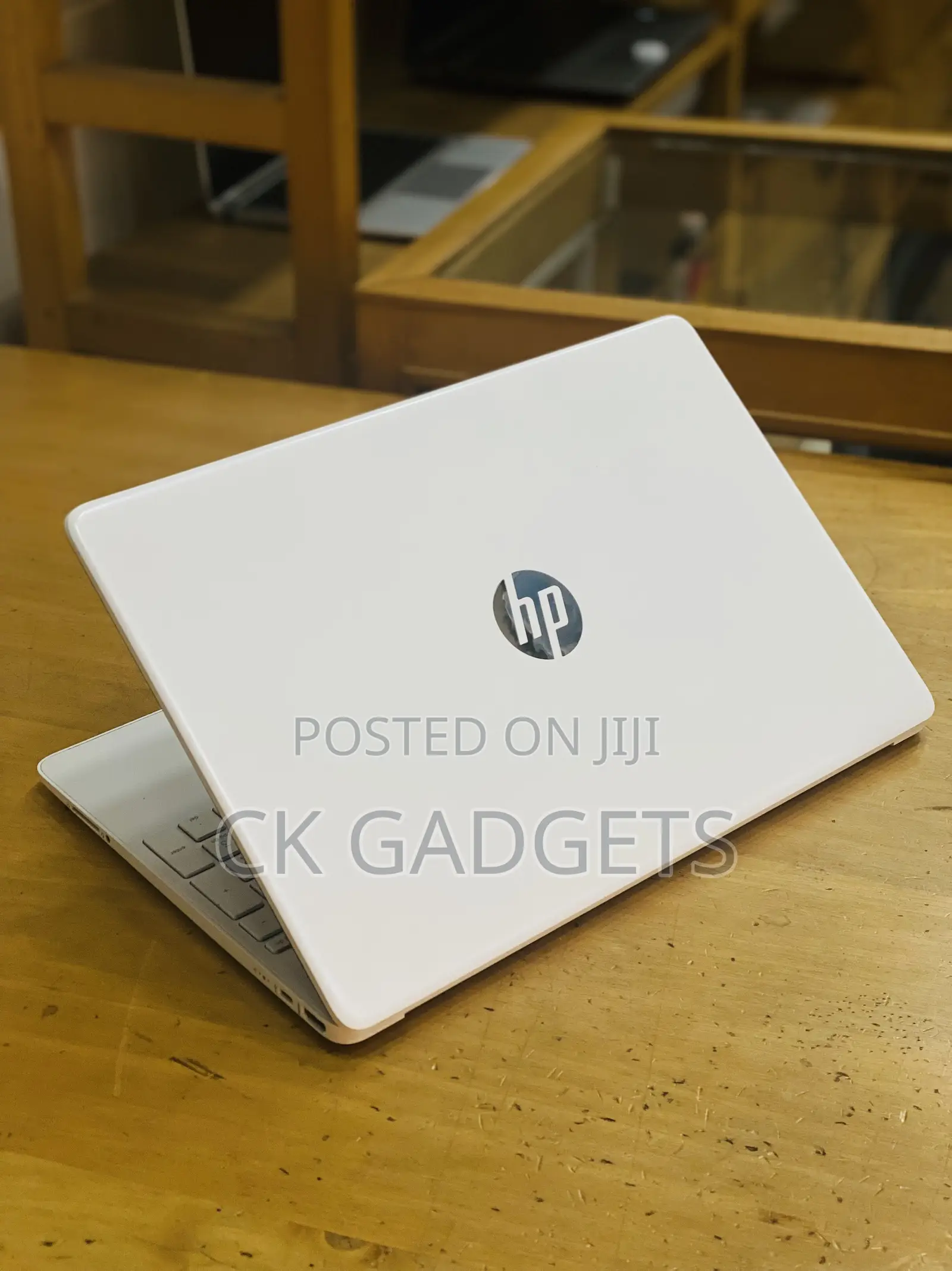 New Laptop HP 15S 8GB Intel Core I7 SSD 256GB