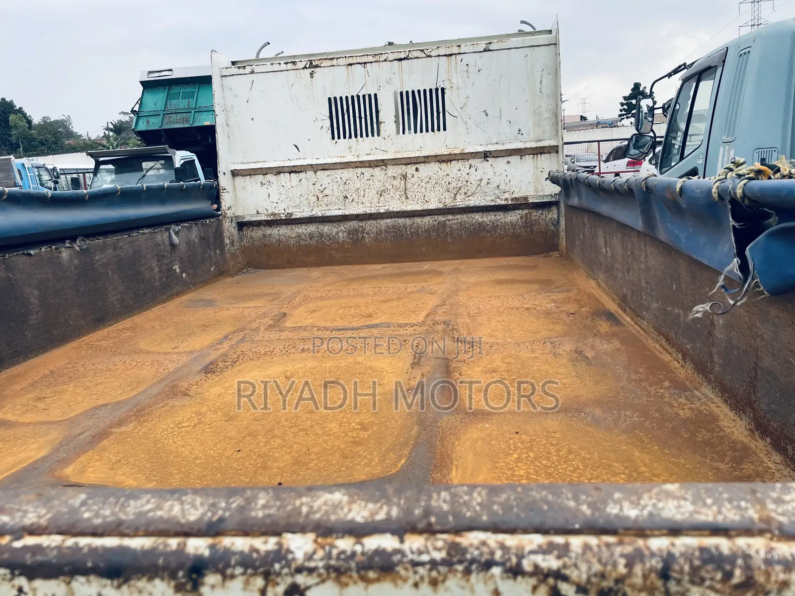 Isuzu Dumper Single Light