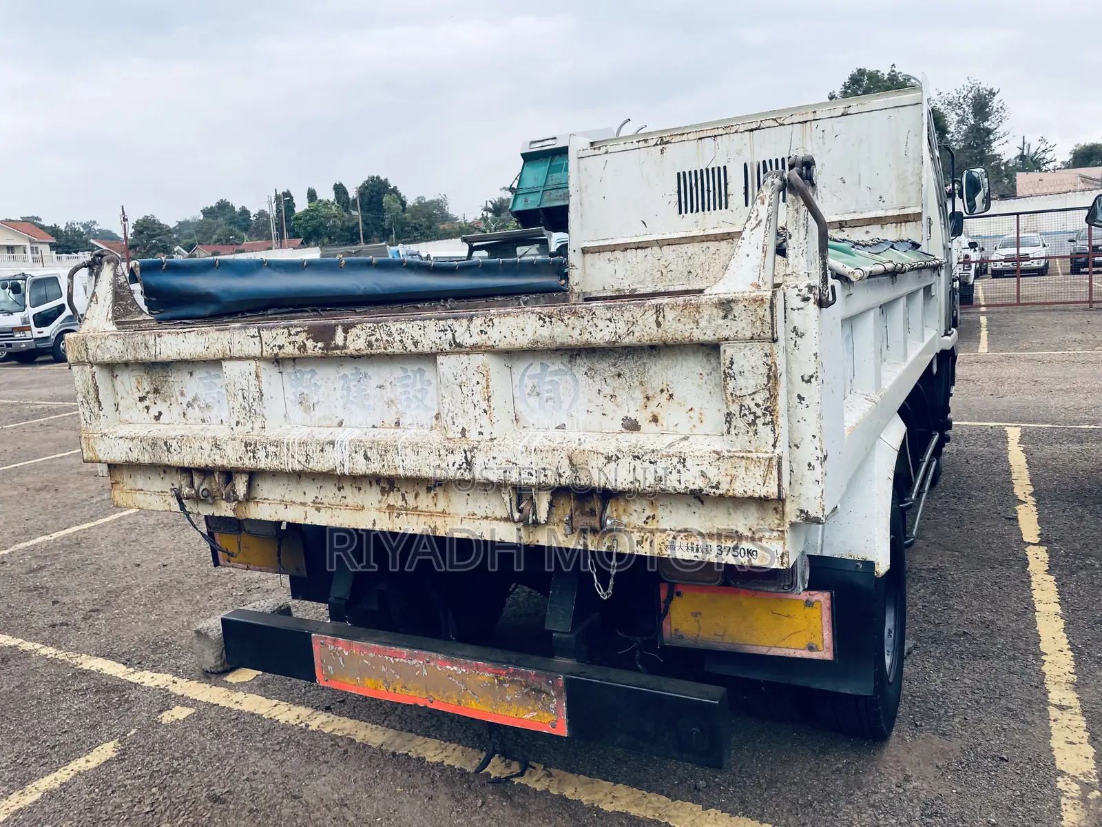 Isuzu Dumper Single Light