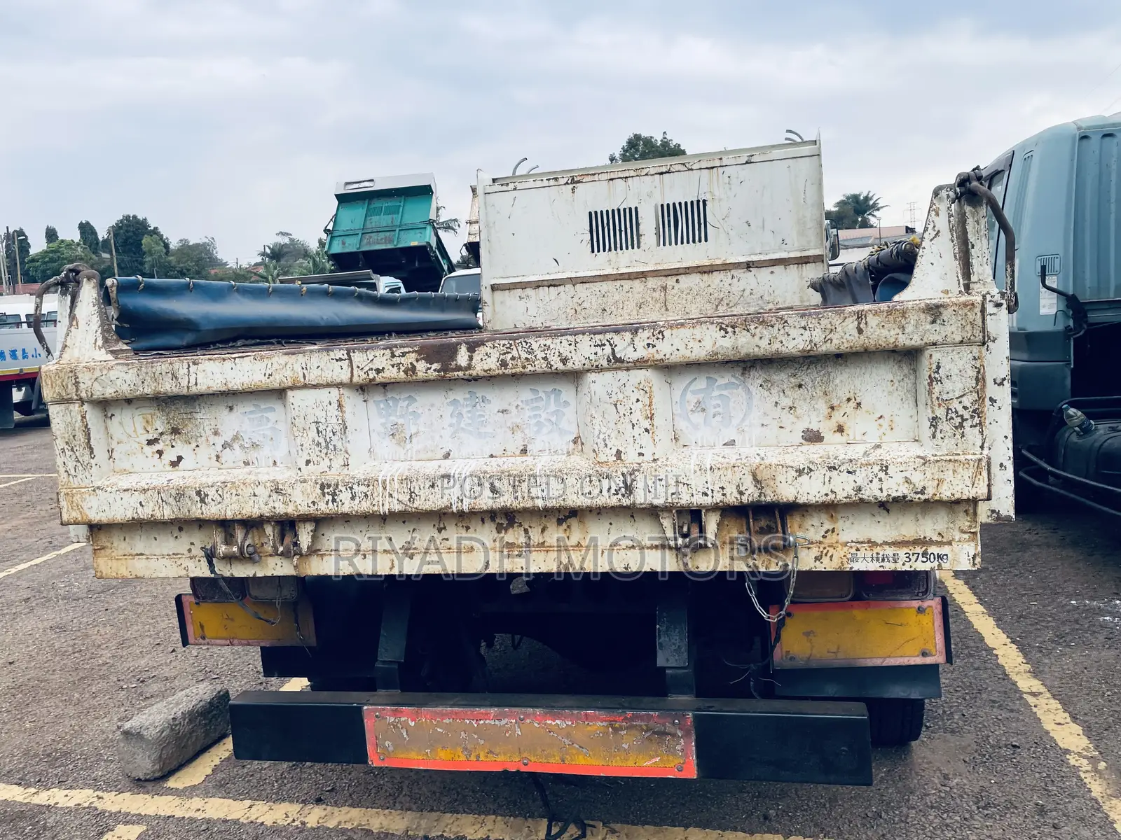 Isuzu Dumper Single Light
