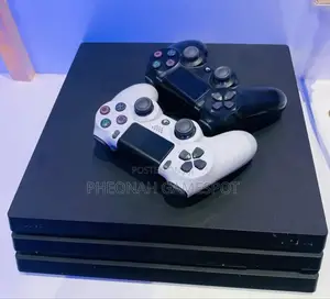 Playstation 4 Pro 1tb, 25 Games, Two Pads