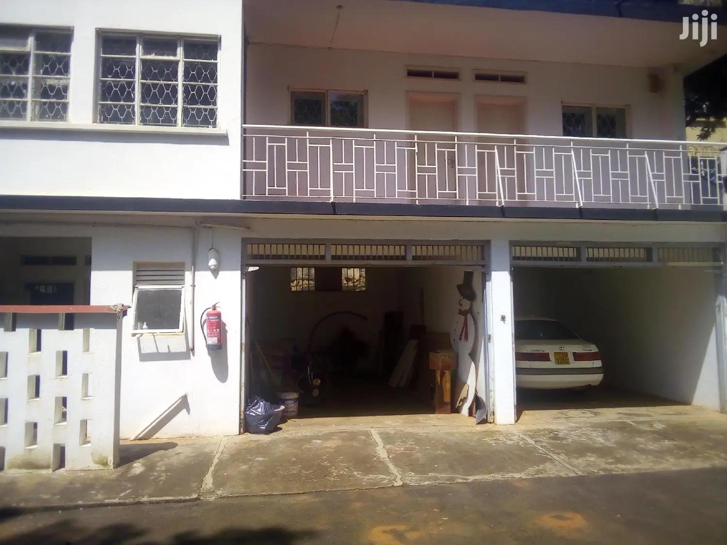 Five Bedroom House In Kololo For Rent