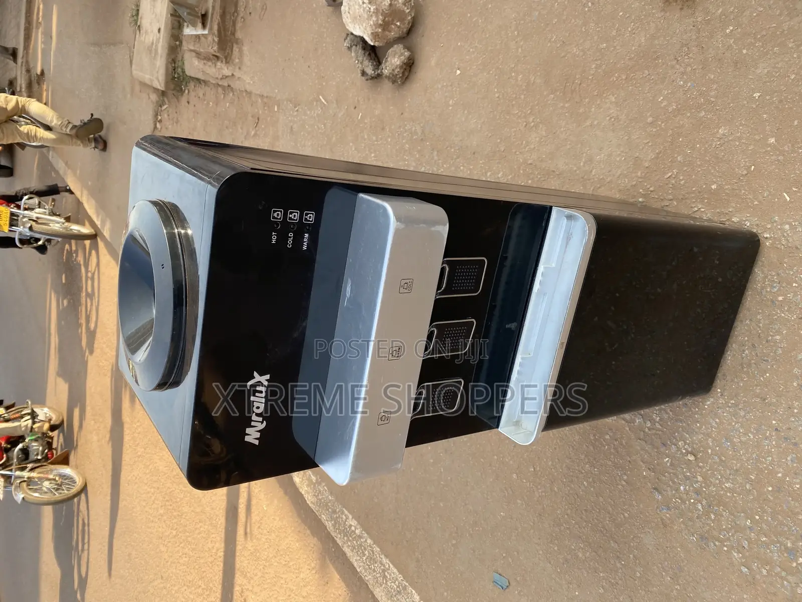 Water Dispenser/ Miralux