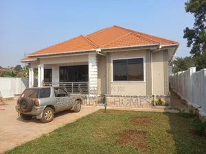 Furnished 4bdrm House in Kira for sale