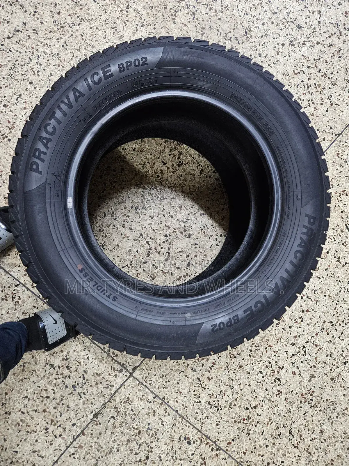 185 65 R15 Yokohama Japan Don't Use Very Big Tires on Ur Car