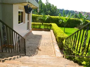 3bdrm House in Kira for sale