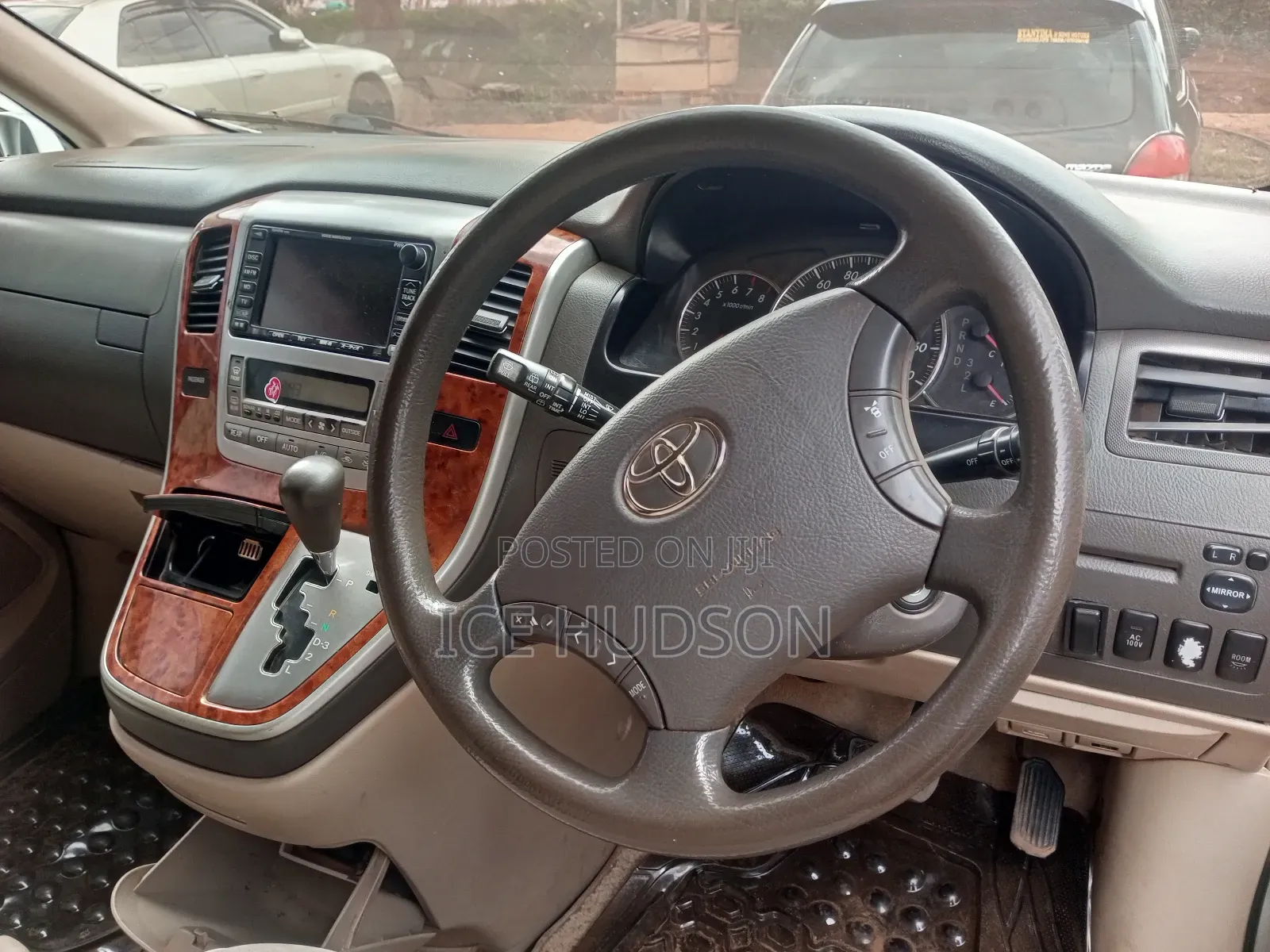 Toyota Alphard 2007 Pearl
