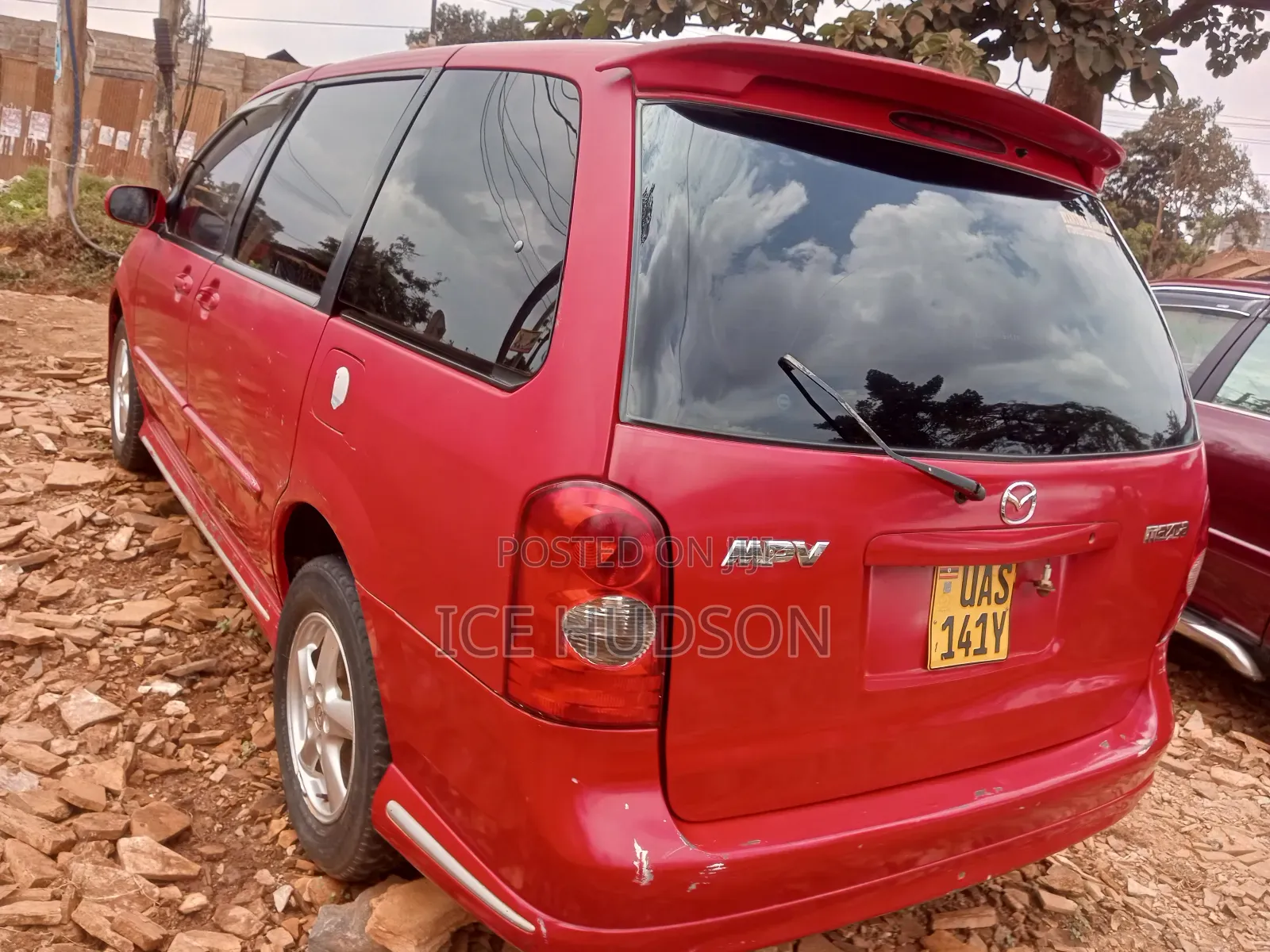 Mazda MPV 2005 Red