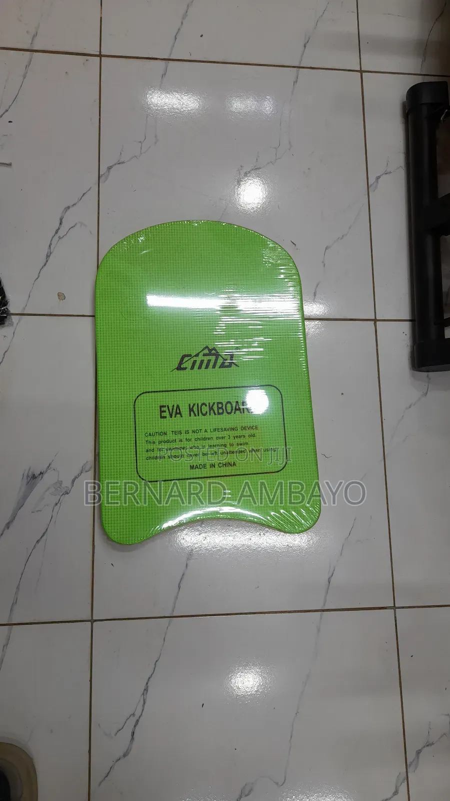 Eva Kickboard