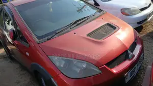 Mitsubishi Colt 2016 Red