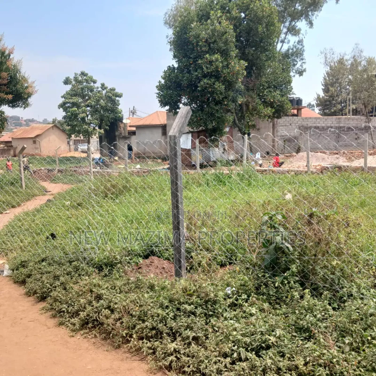 Very Hot Deal of Plot on Quicksale Heart of Munyonyo Heights