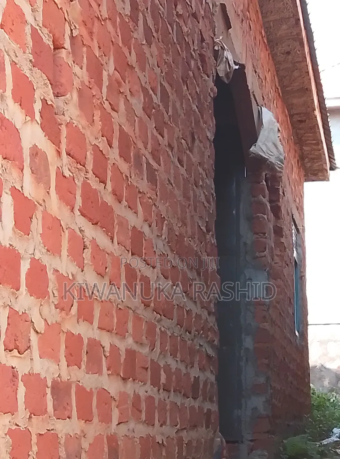 2bdrm Bungalow in Nansana, Nabweru for sale