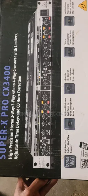 Behringer Crossover 4way Super-X Pro Cx3400
