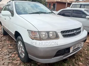 Nissan Rasheen 2002 White