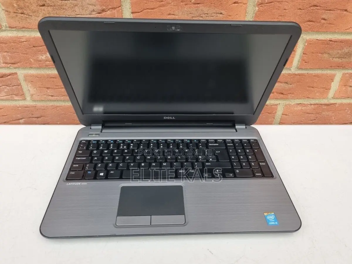 Laptop Dell Latitude 3540 4GB Intel Core I3 HDD 500GB
