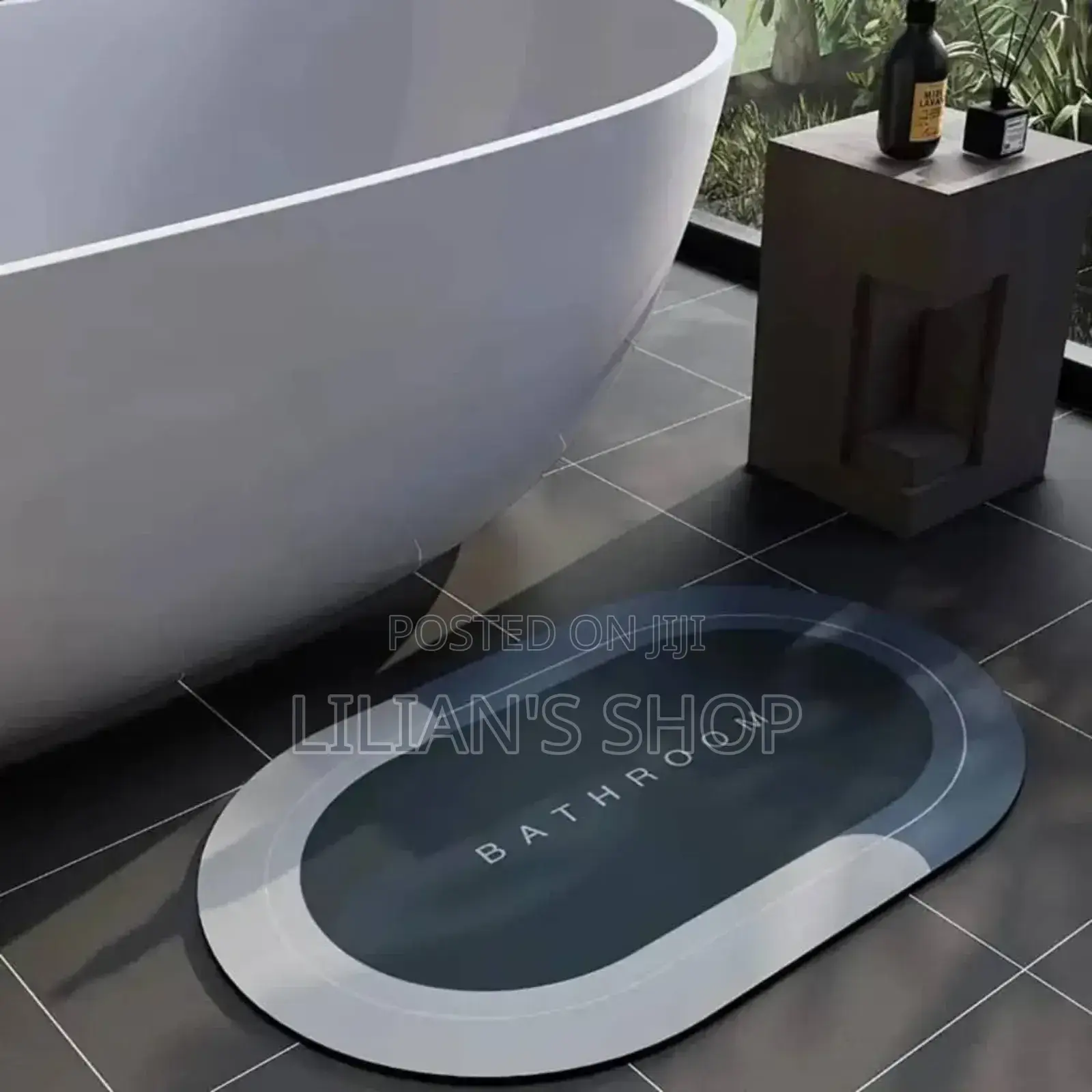 Super Absorbent and Non-Slip Bathroom Mat