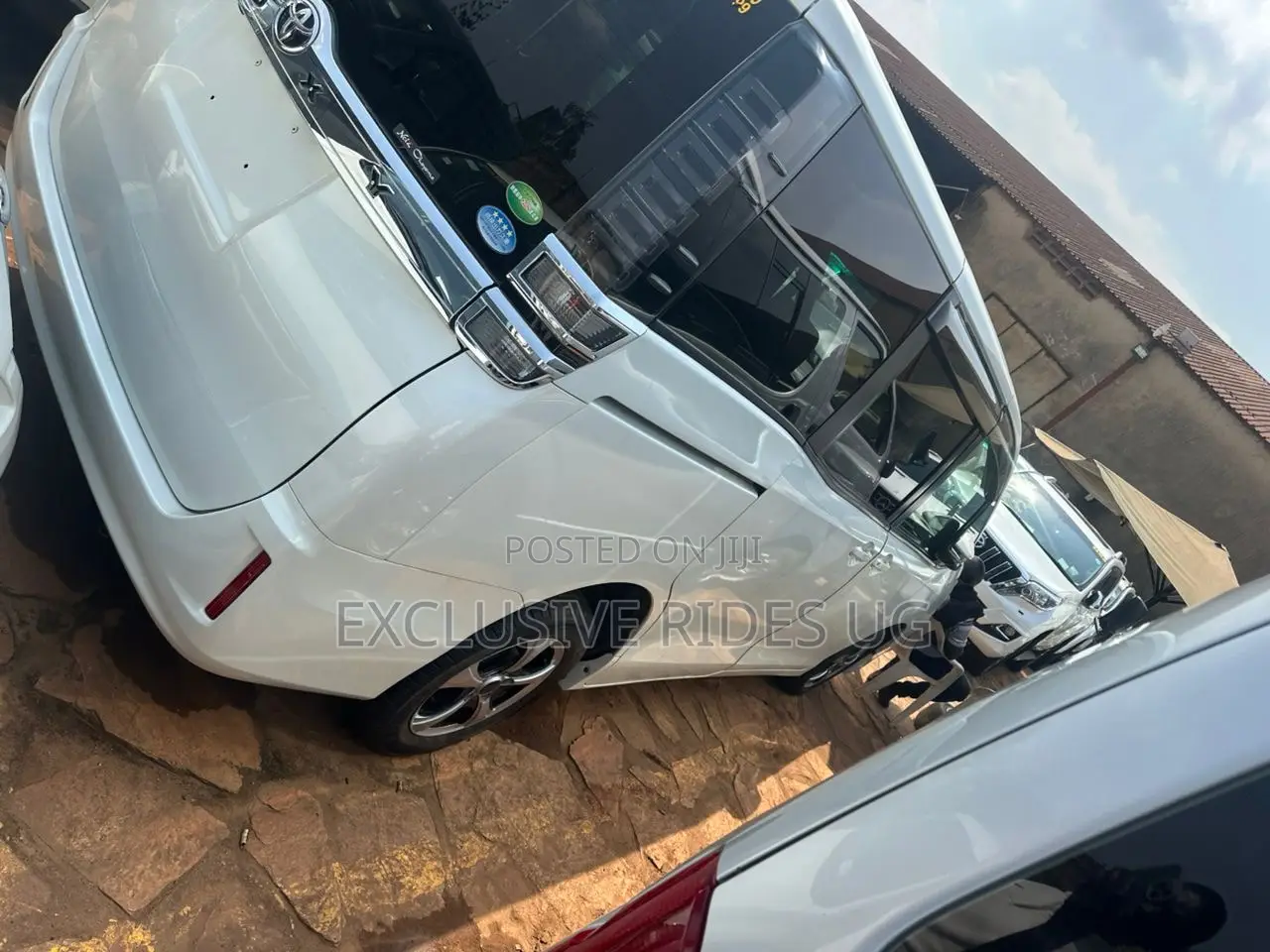 Toyota Voxy 2017 White