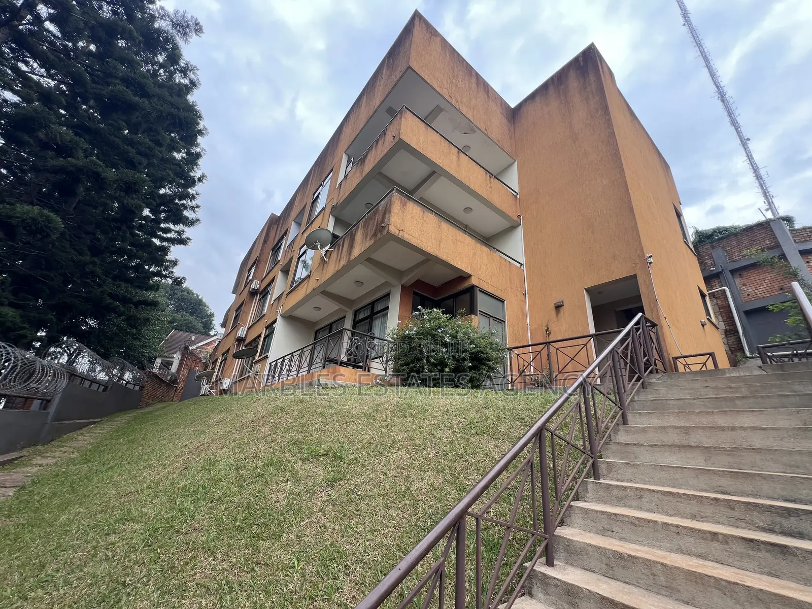 Furnished 1bdrm Apartment in Kololo, Central Division for rent
