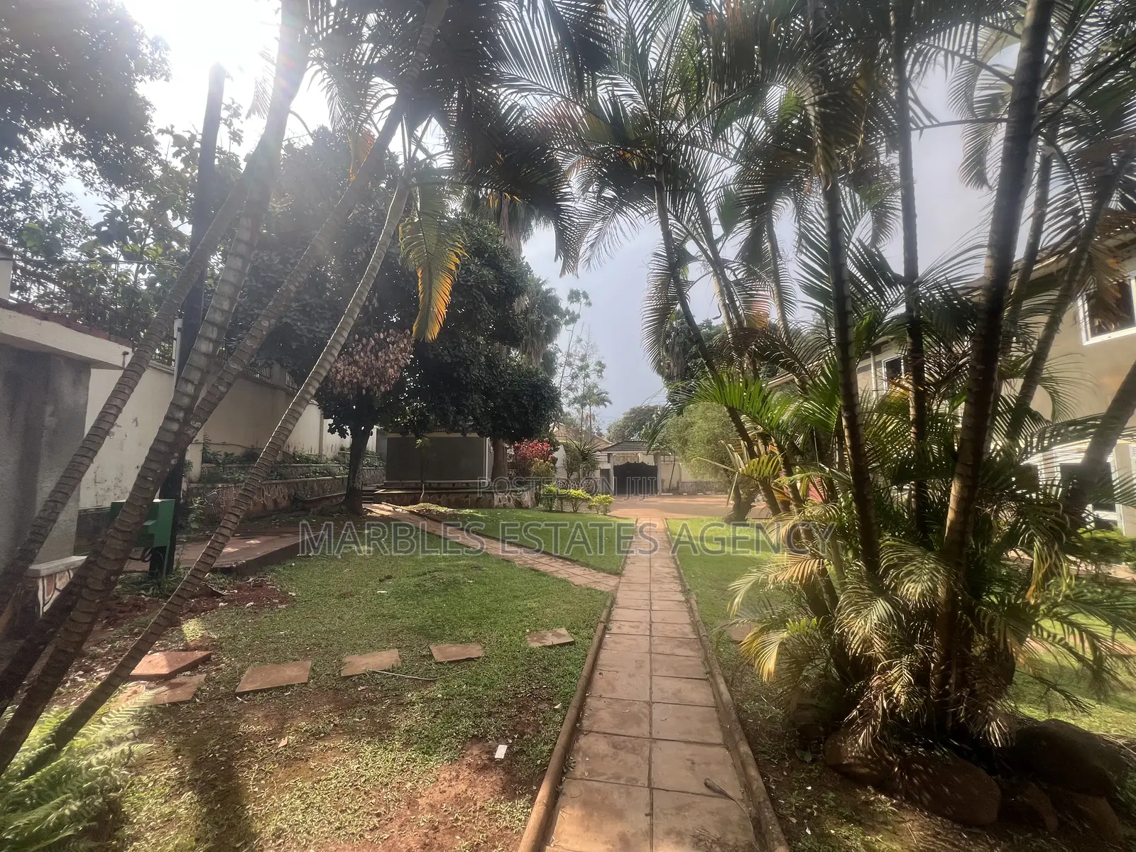 7bdrm Bungalow in Naguru, Central Division for rent