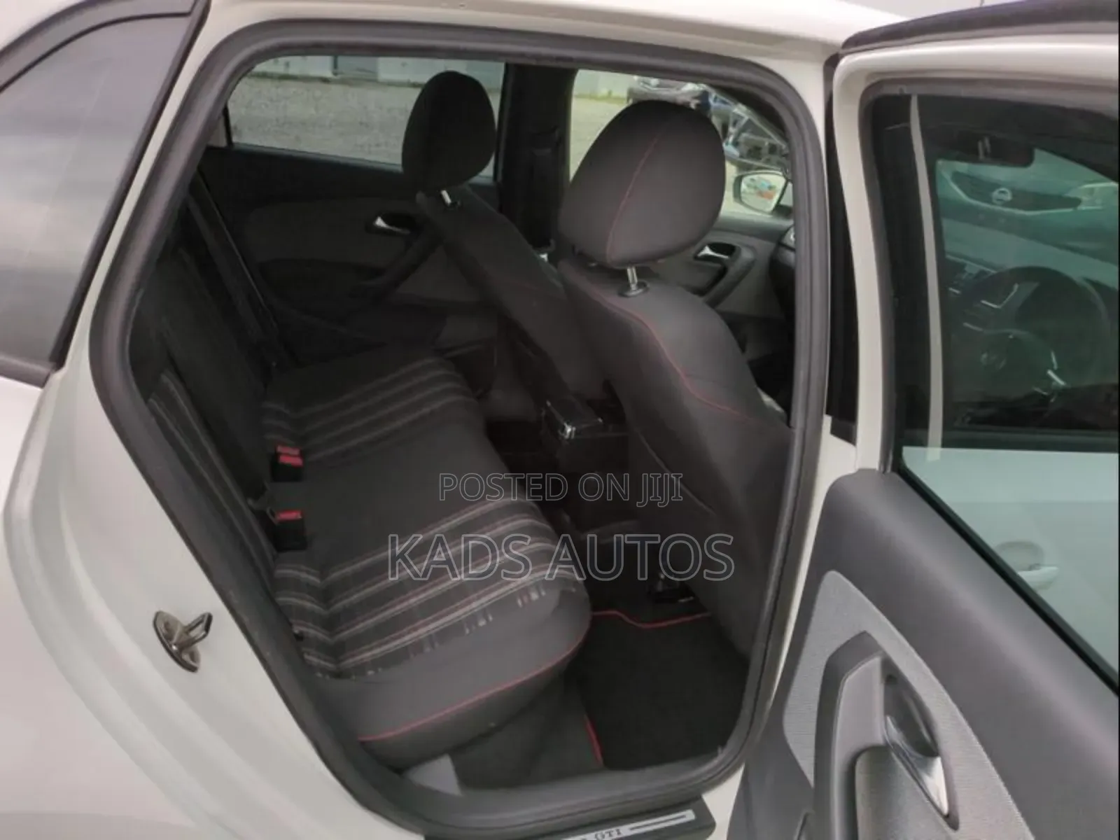 Volkswagen Polo 1.4 2012 White