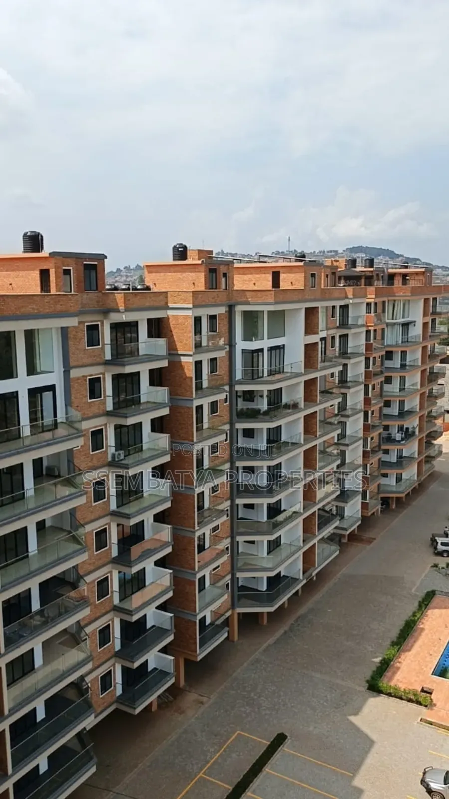 2bdrm Block of Flats in Kigo Heights, Makindye for sale