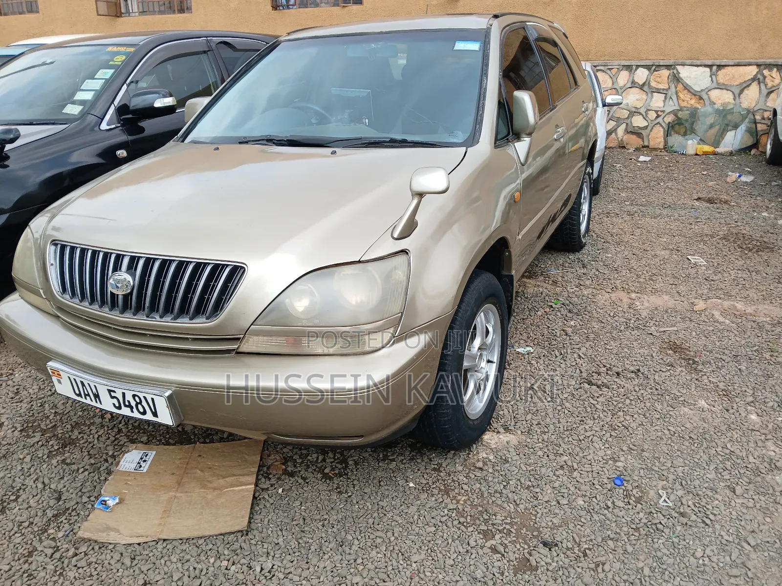 Toyota Harrier 2006 Gold
