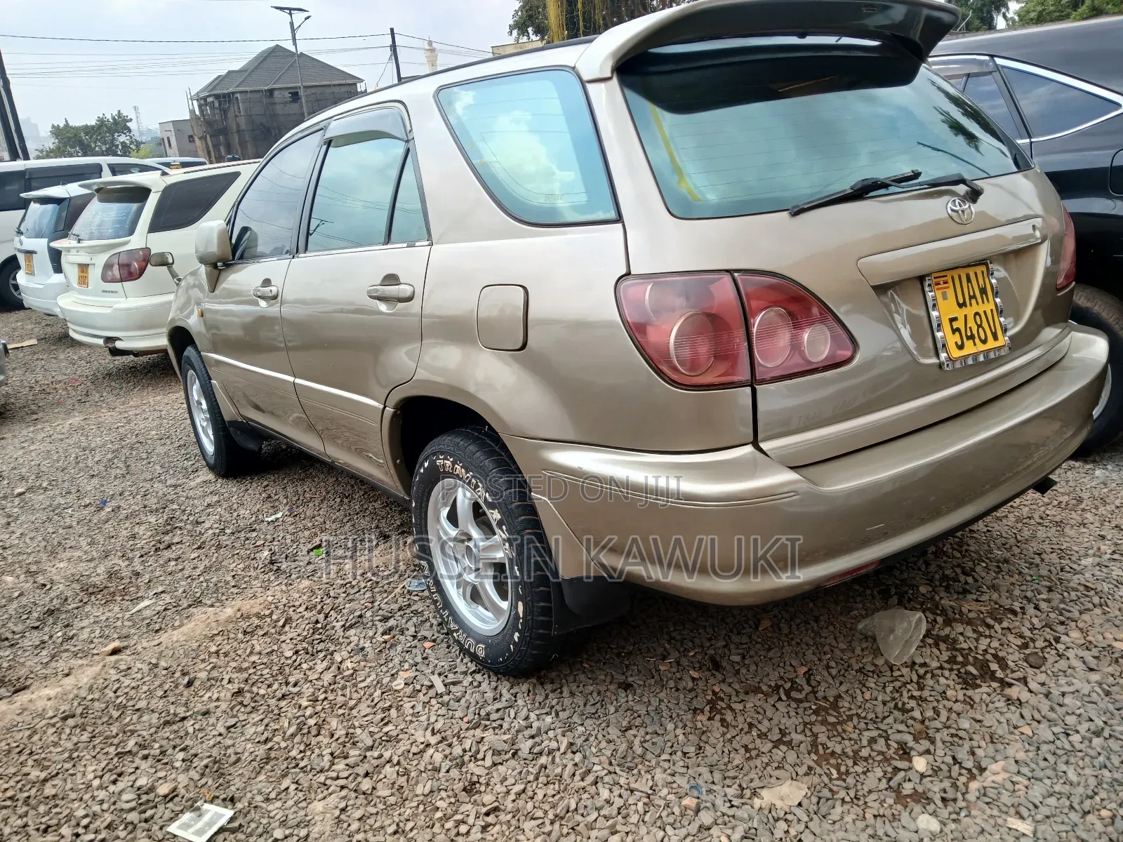 Toyota Harrier 2006 Gold