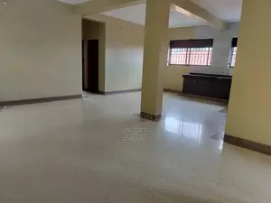 5bdrm House in House, Kira for sale