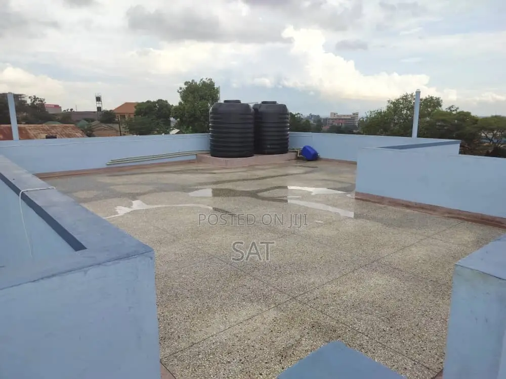 5bdrm House in House, Kira for sale