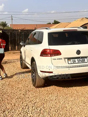 Volkswagen Touareg VR6 Sport 2012 White