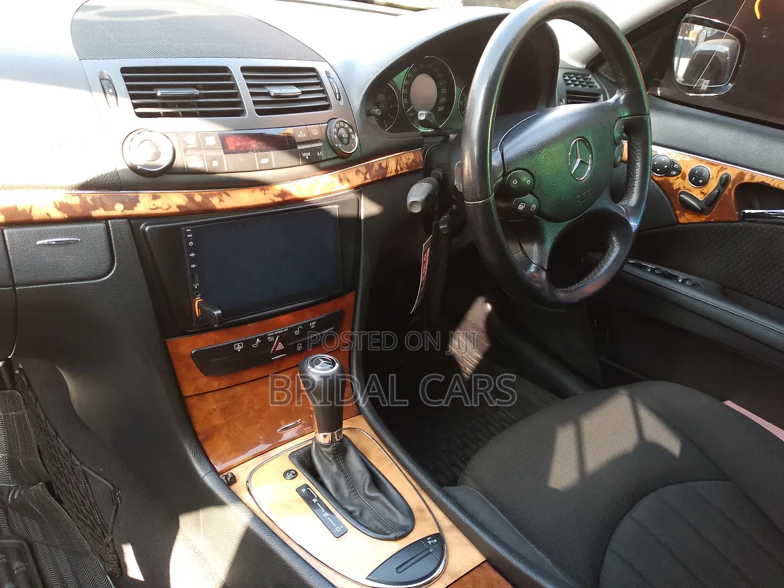 Mercedes Benz for Hire. Date Drives, Meetings, Deals, Weddin