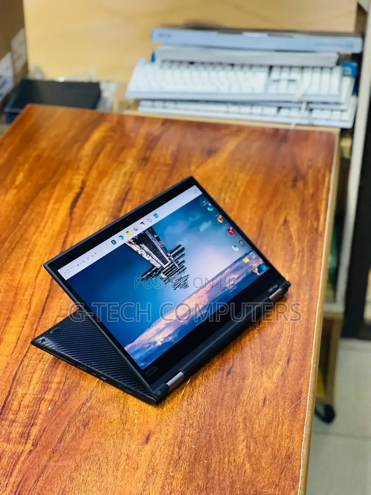New Laptop Lenovo ThinkPad X380 Yoga 8GB Intel Core I7 SSD 256GB
