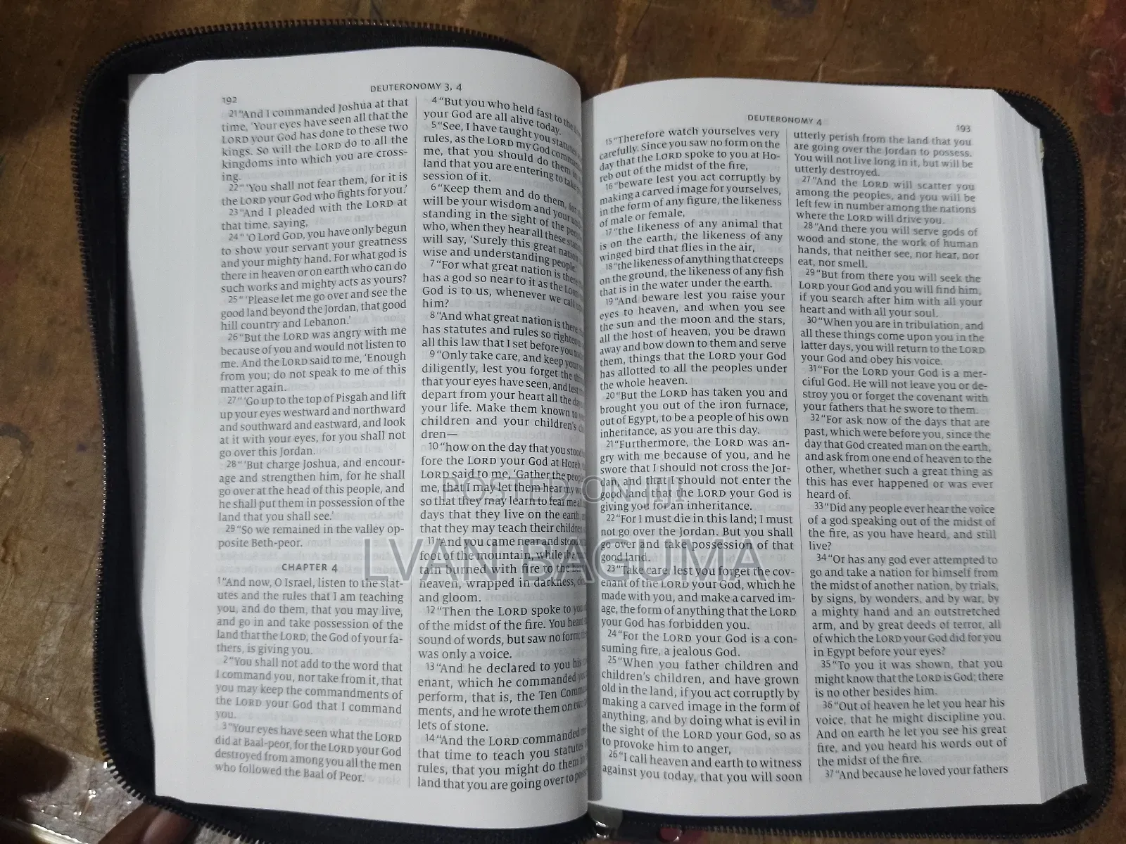 Holy Bible NKJV - With a Zip