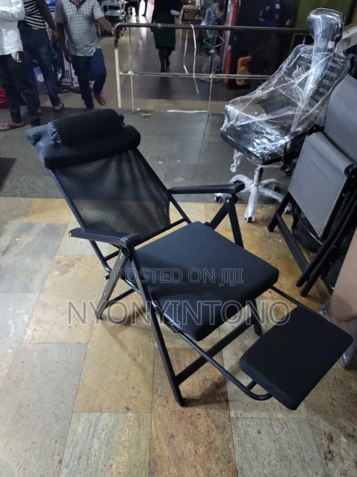 Vip Foldable Multipurpose Chair With Avery Strong Metallic Frame