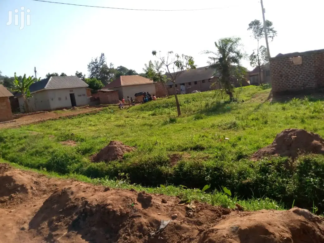 Hot Plot in Namasuba for Sale