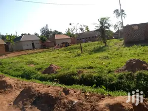 Hot Plot in Namasuba for Sale