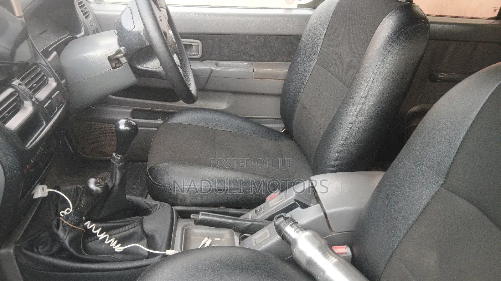 Nissan Hardbody 2000i 2006 White