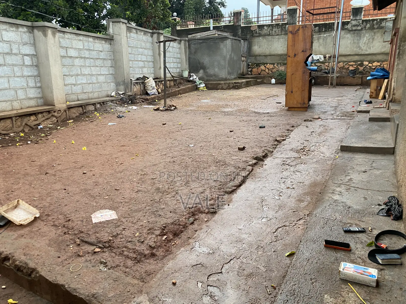 2bdrm Bungalow in N/A, Kampala for sale