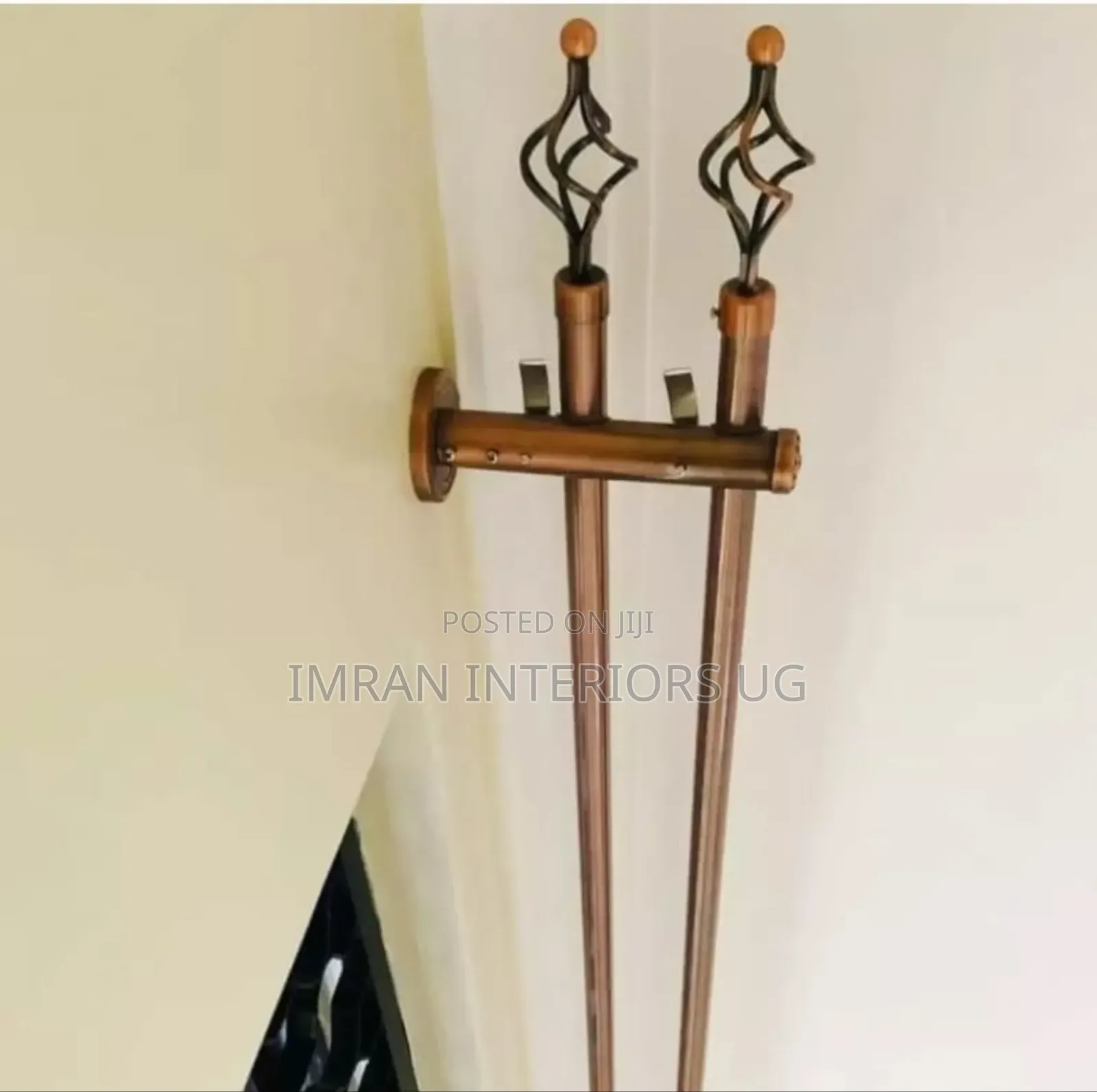 Fancy Curtain Rods Available in Metallic at Favorable Price