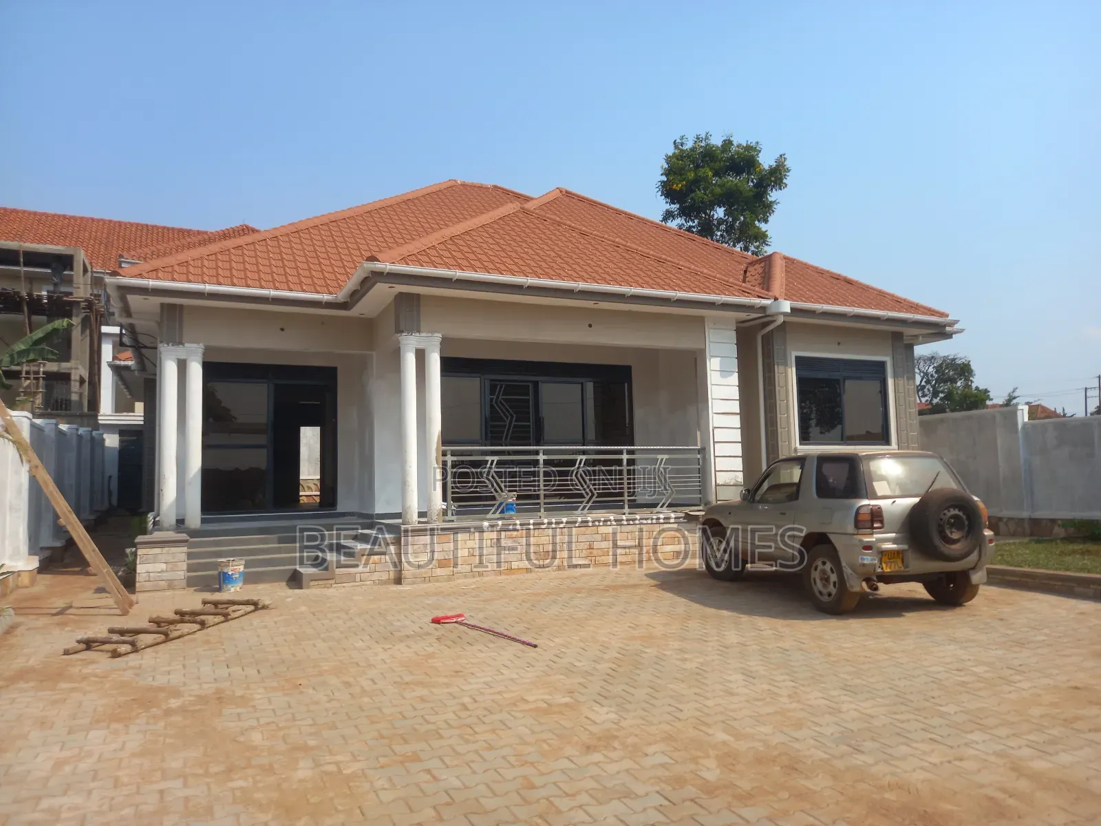 Furnished 4bdrm House in Kira for sale