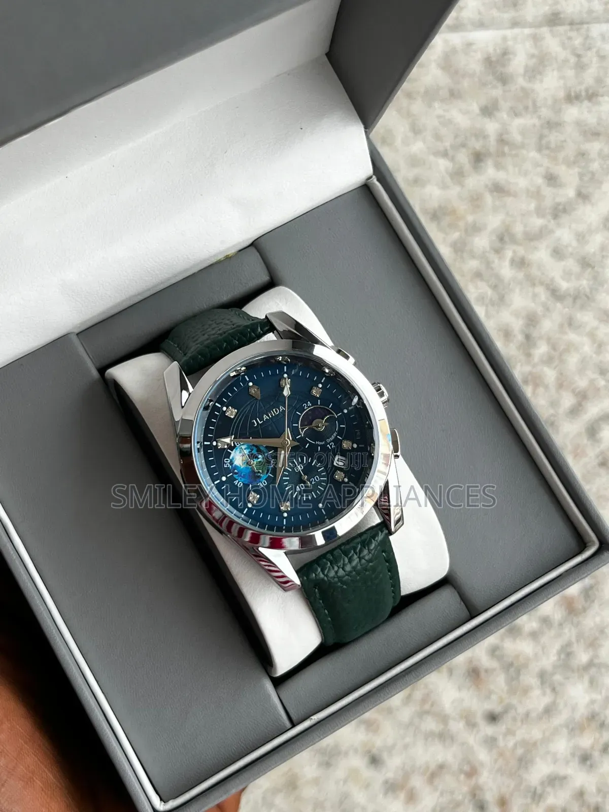 Jlanda Men's Classy Original Wrist Time Piece at Good Price