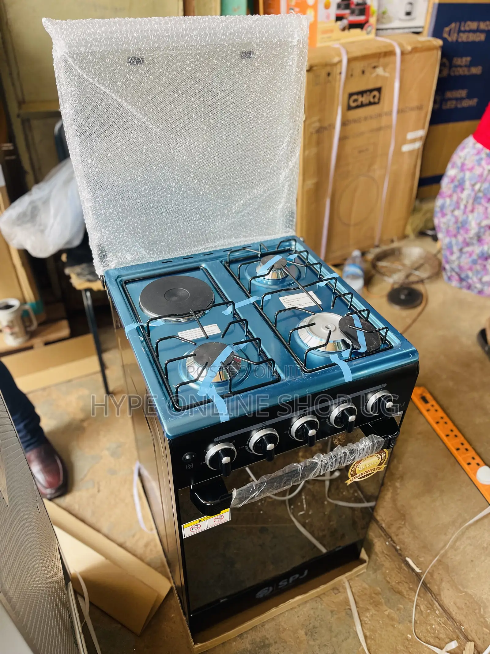 50*50 Inches Electric Brandnew Cooker 3+1
