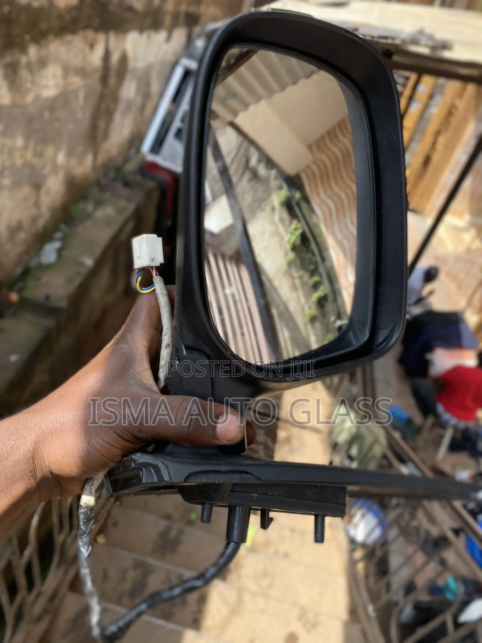 Side Mirrors With Indicator