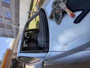 Mark X 2006 Windscreen Glass