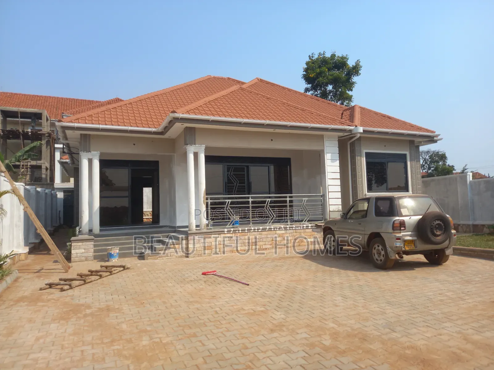 Furnished 4bdrm Bungalow in Kira for sale