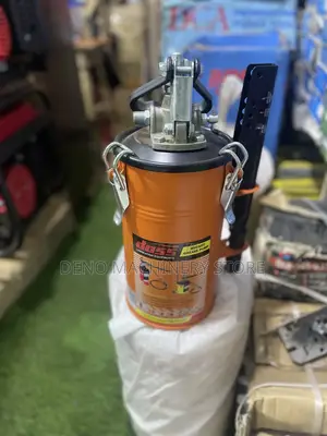 Grease Guns All Sizes