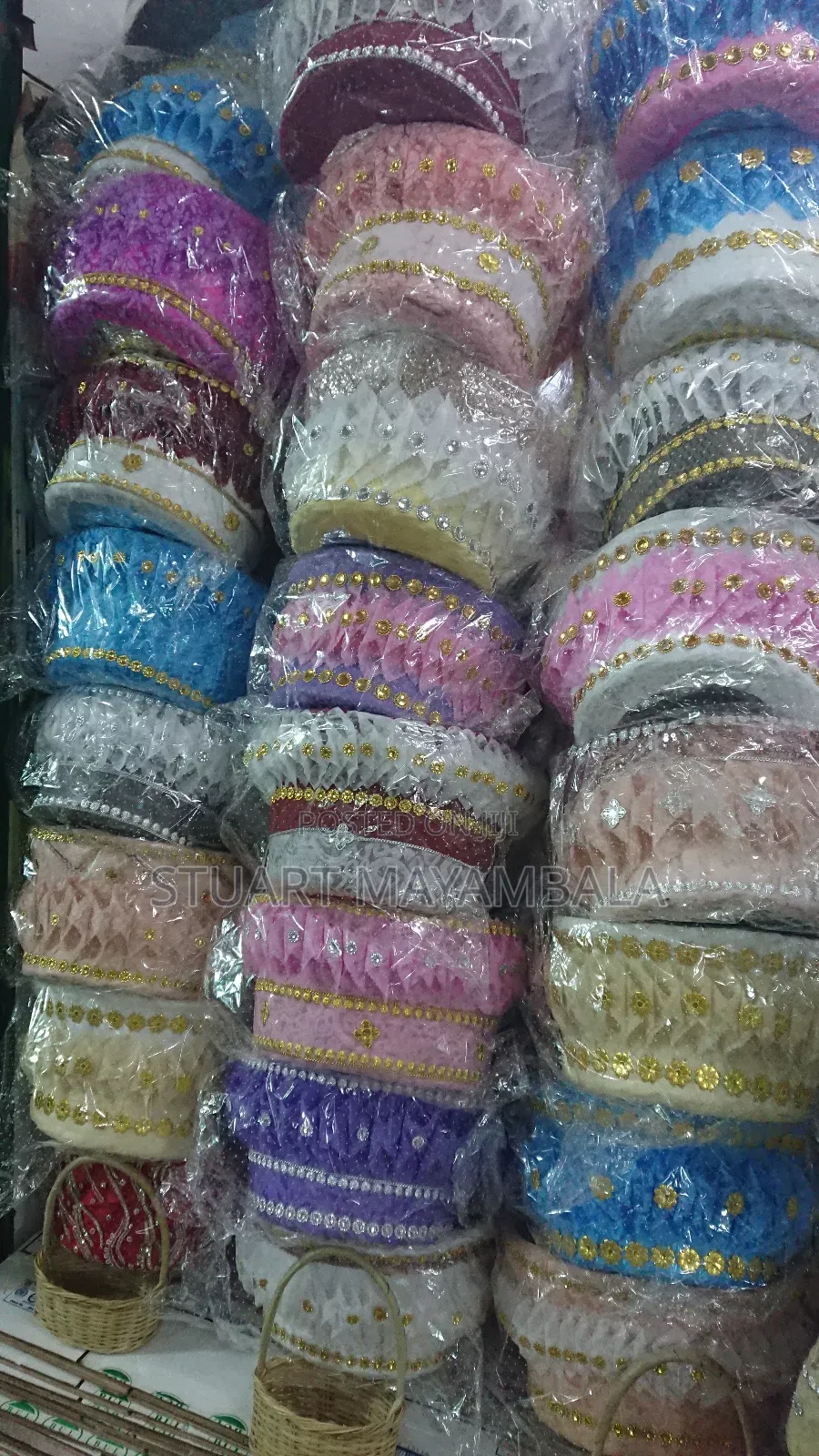 Gift Baskets Round and Square