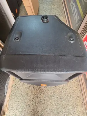 JBL Top Base
